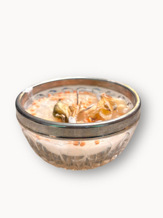 Pomelo blossom candle